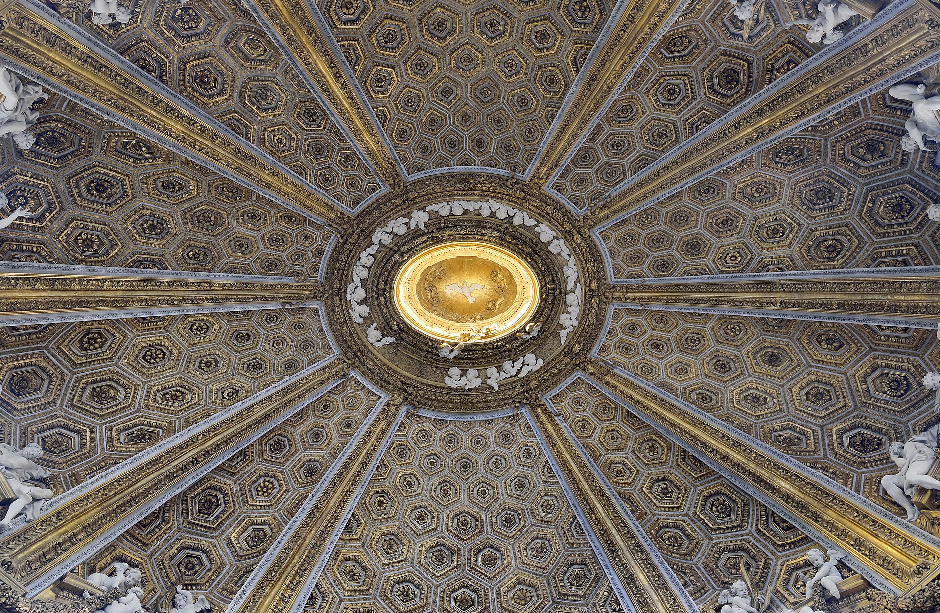 La cupola ovale di Sant’Andrea al Quirinale, progettata da Bernini