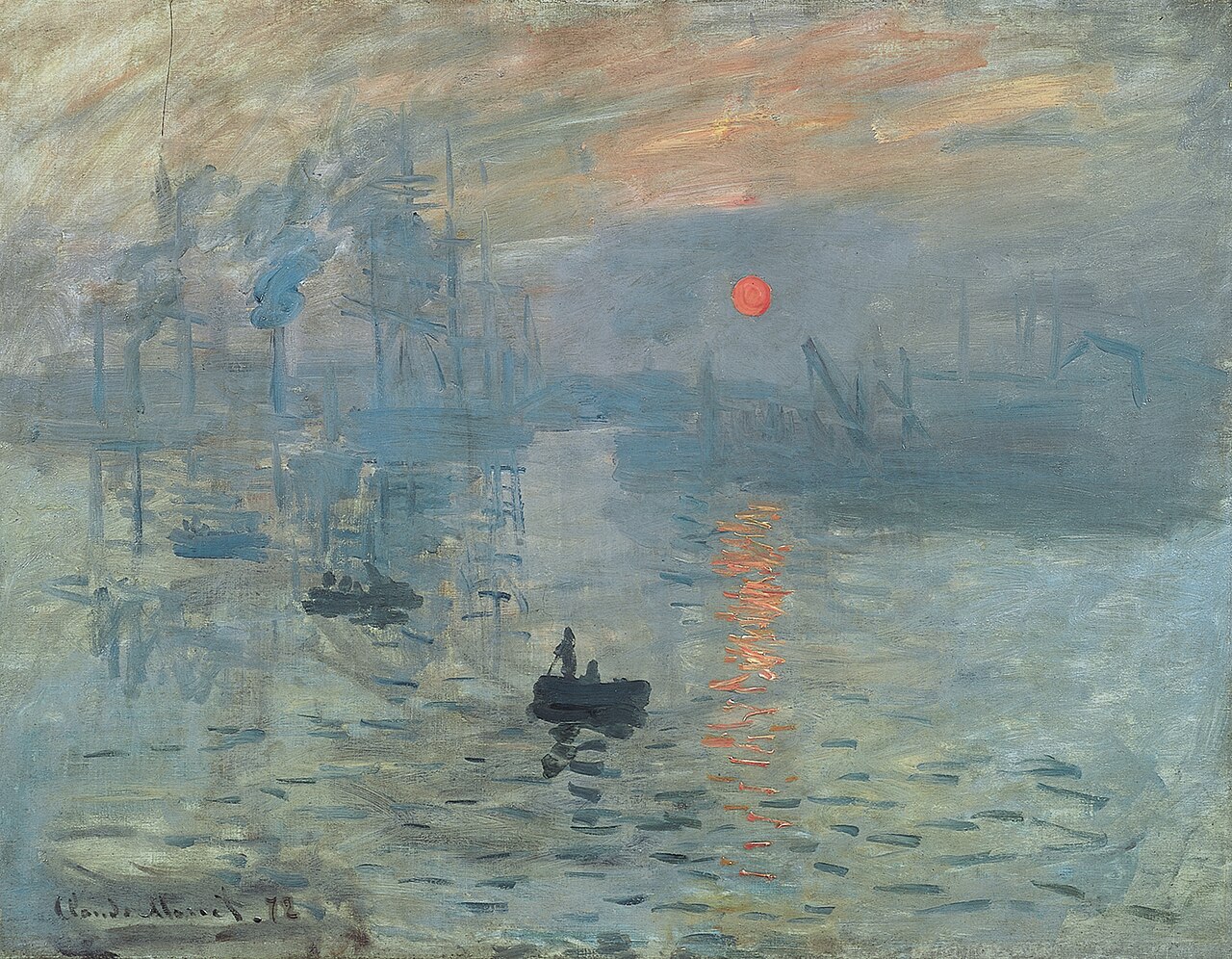 impression soleil levant di claude monet, con il sole rosso basso sull acqua, i riflessi arancioni, una barca a remi scura in primo piano e gli alberi delle navi e le gru del porto nella foschia