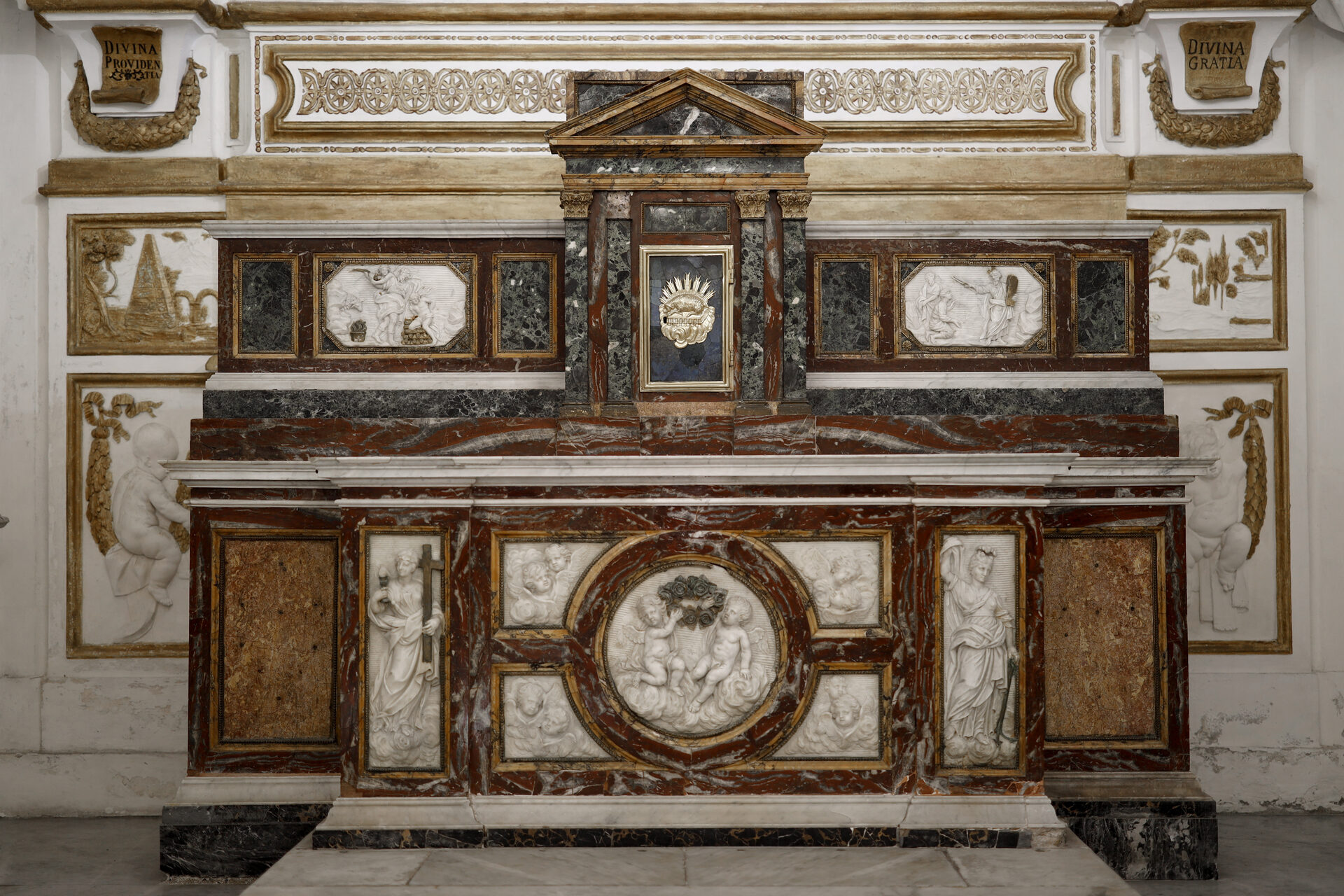 the inlaid altar of the oratory of the rosary in san domenico in palermo