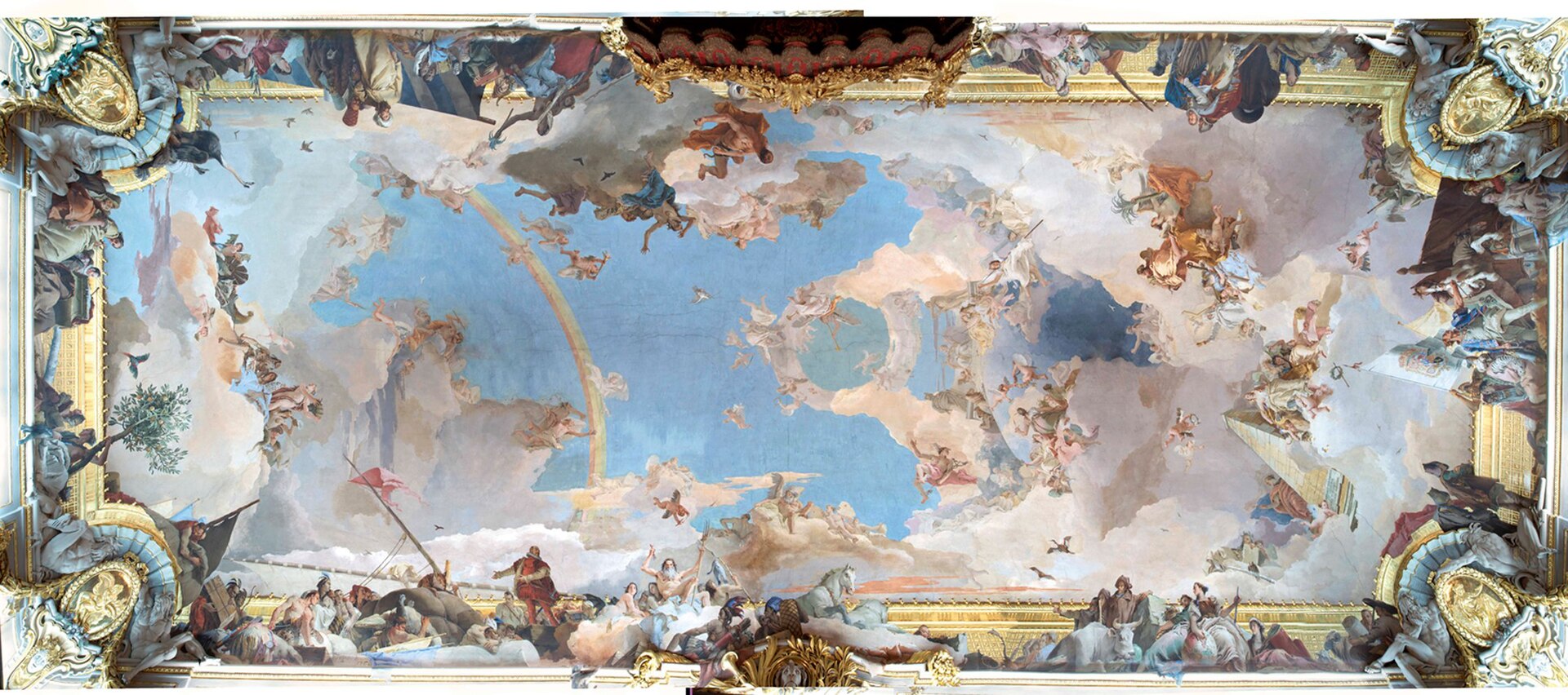 l’affresco di tiepolo sulla volta della sala del trono, un cielo azzurro pieno di figure allegoriche, con i bordi popolati di personaggi e architetture dipinte