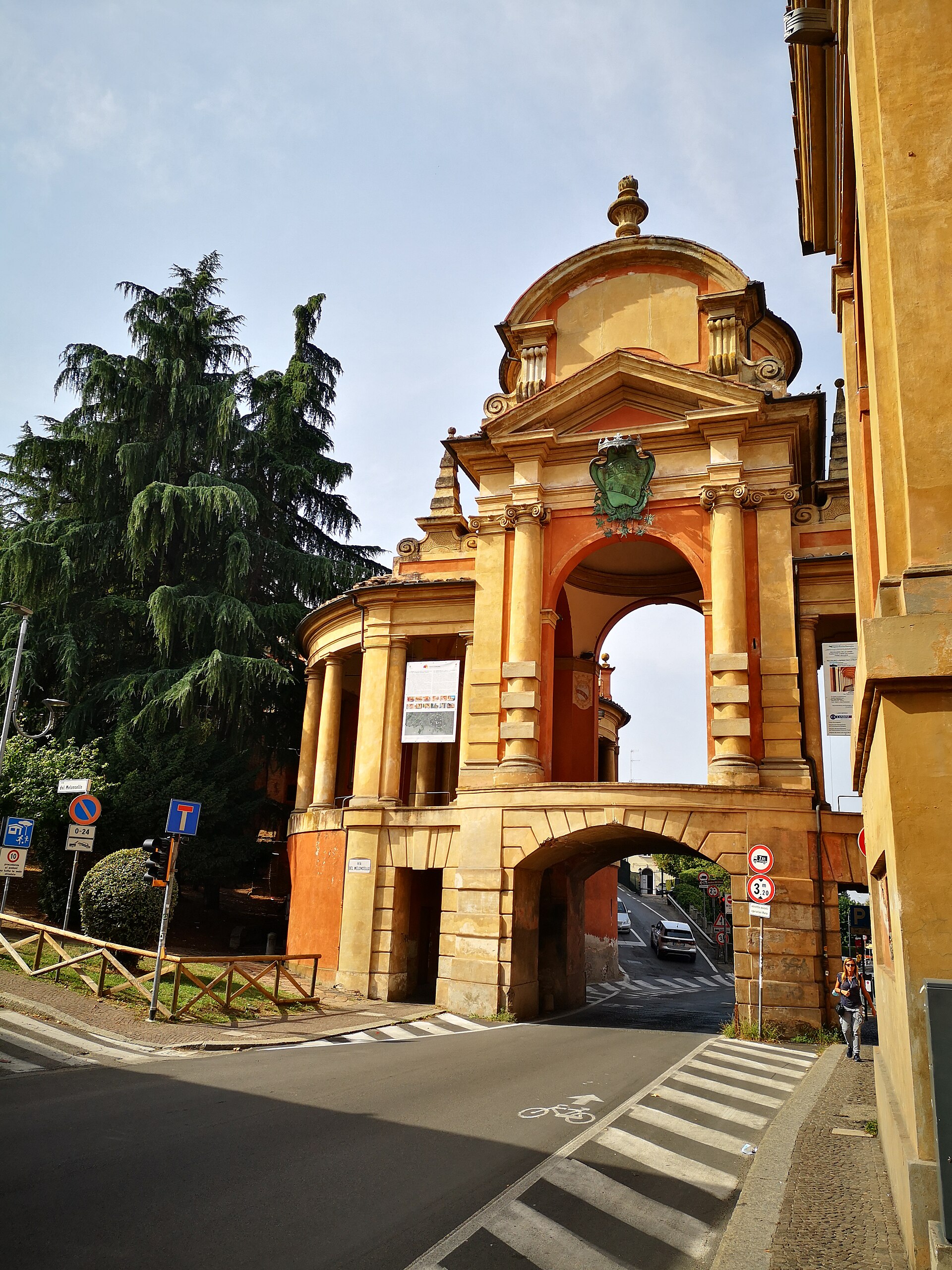 l arco del meloncello a bologna, il cavalcavia barocco di carlo francesco dotti