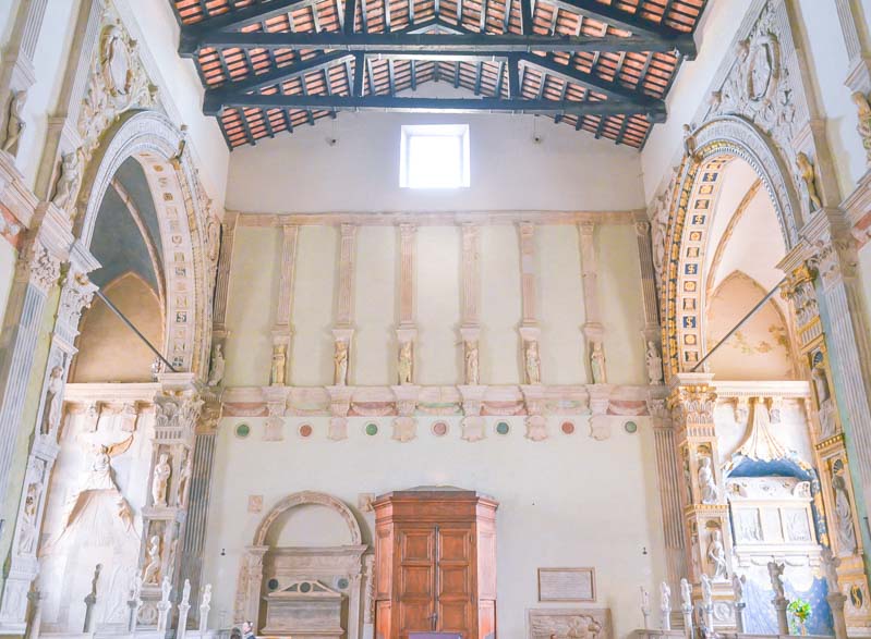 tempio malatestiano interno