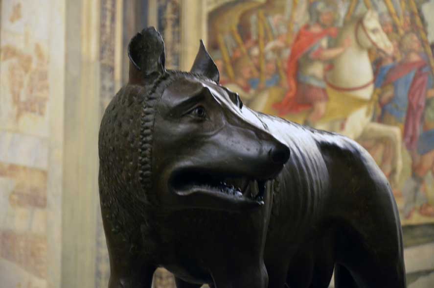 la lupa capitolina a roma