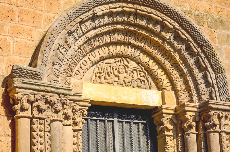 visitare tuscania