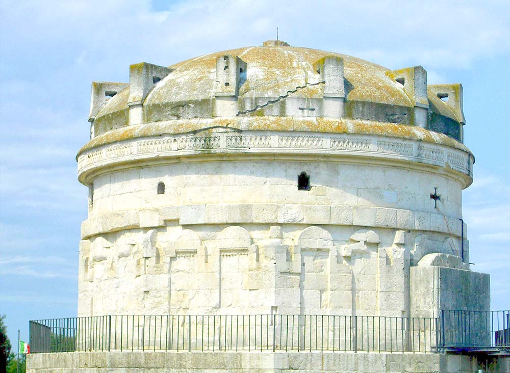 mausoleo-teodorico-ravenna