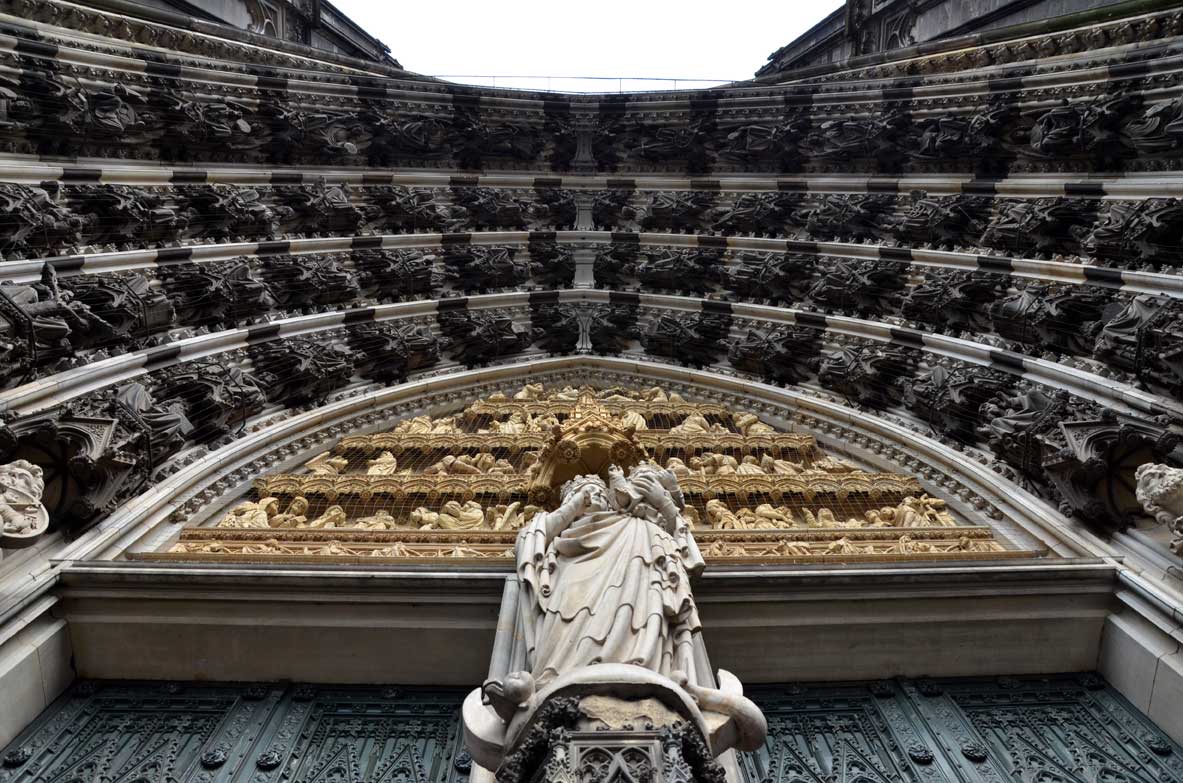 porta d'ingresso del duomo di colonia