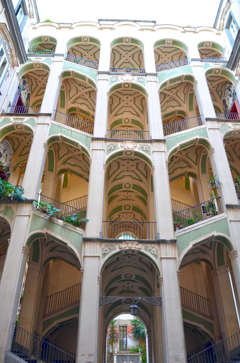 napoli-miglio-sacro-palazzo-san-felice