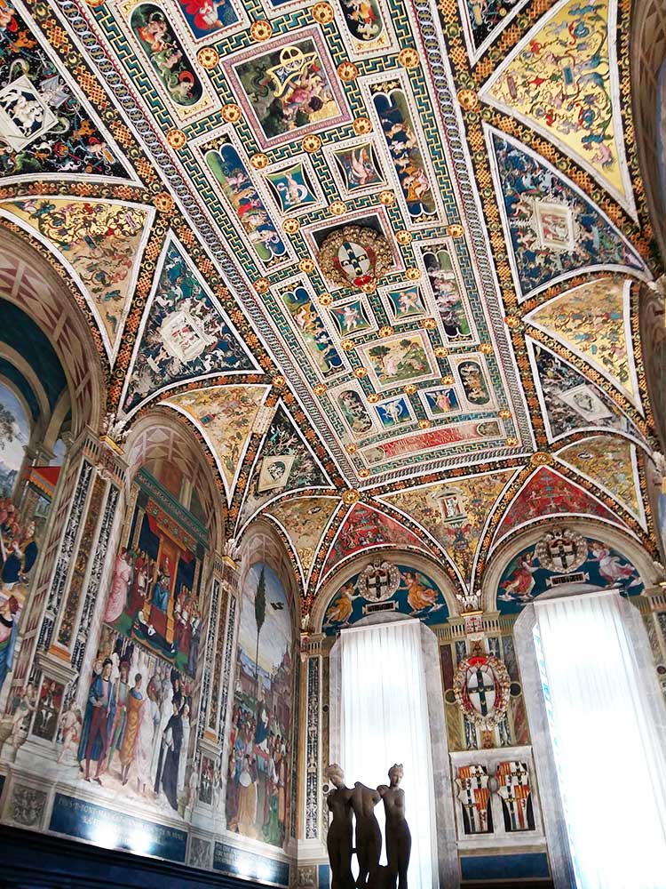 la libreria piccolomini