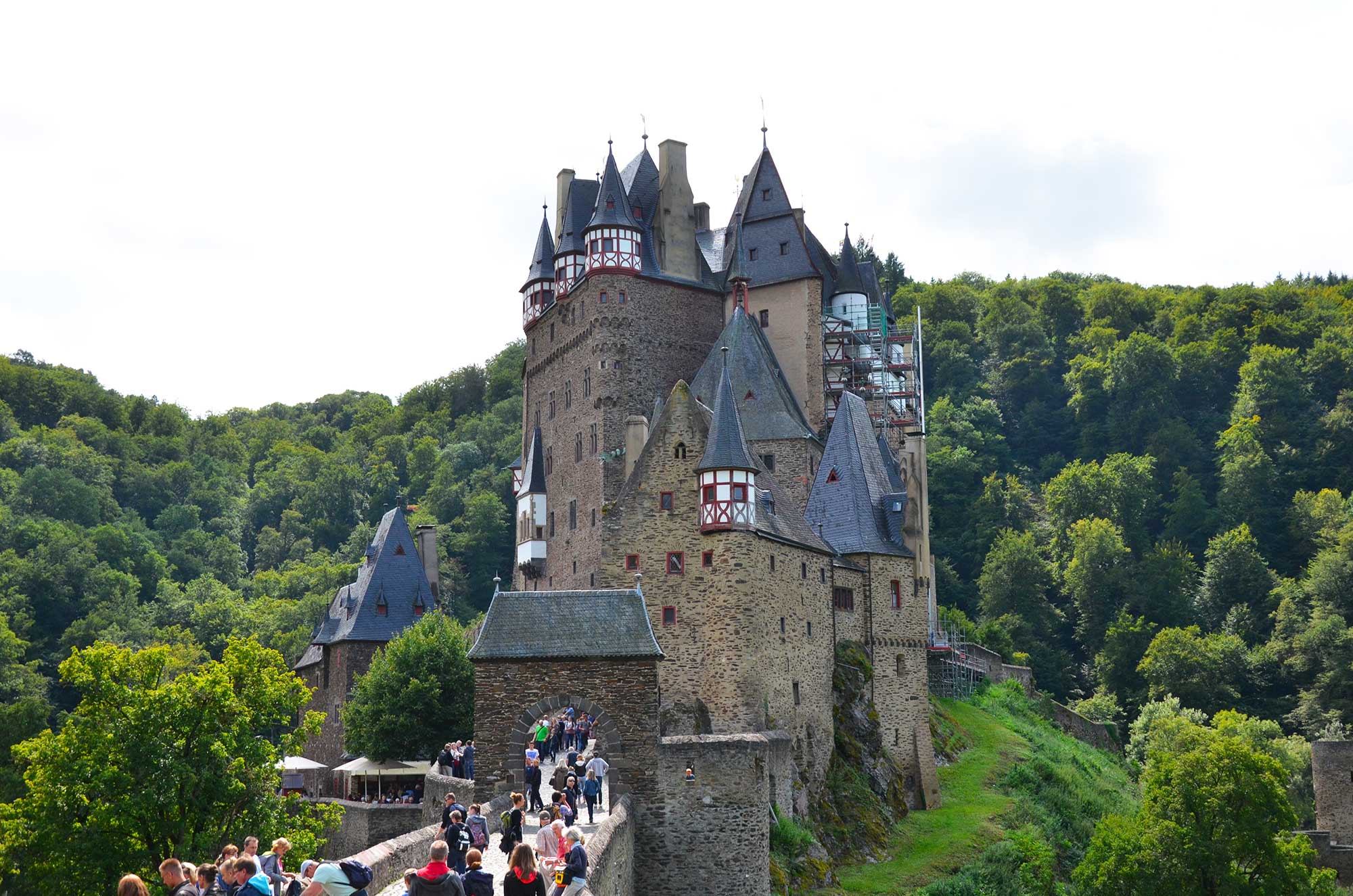 castello di eltz esterno