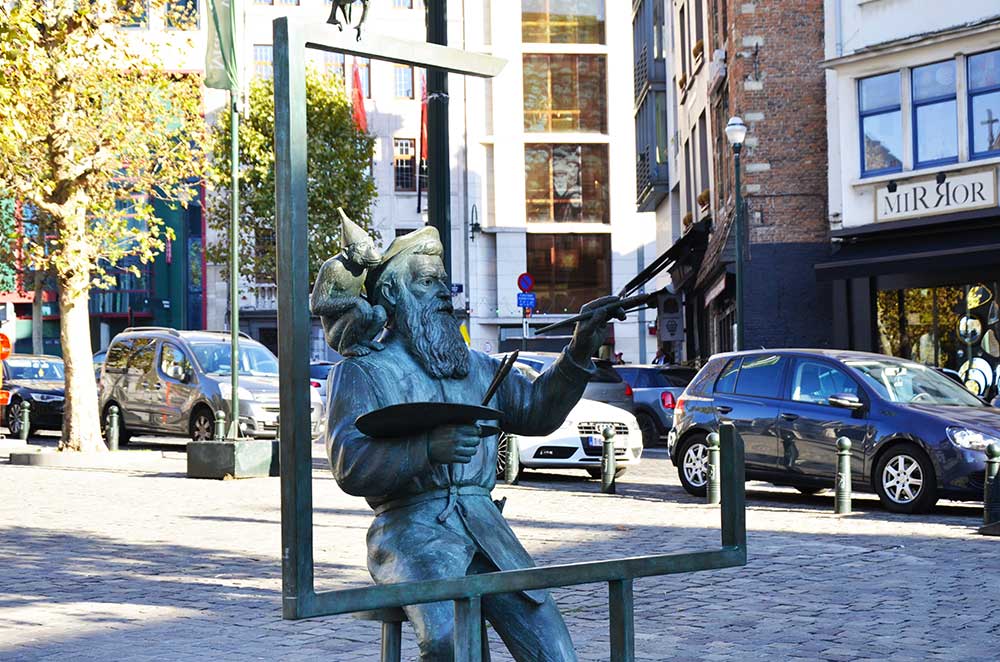 Statue de Pieter Bruegel l’Ancien à Bruxelles