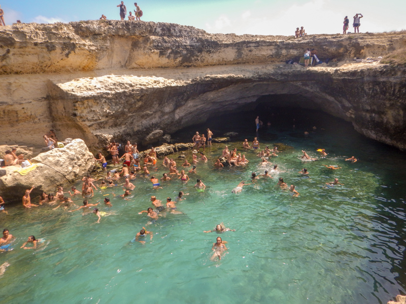Grotta della poesia puglia